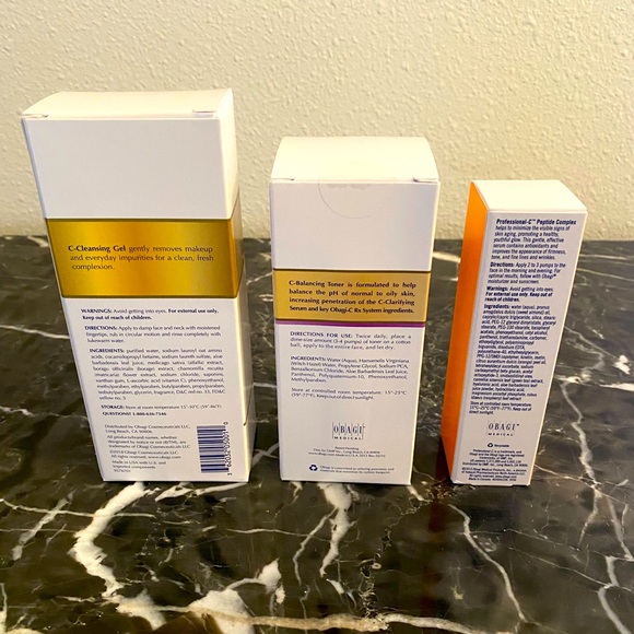 Obagi set of 3 Vitamin C skincare set for brighter, smoother skin - Picture 2 of 7